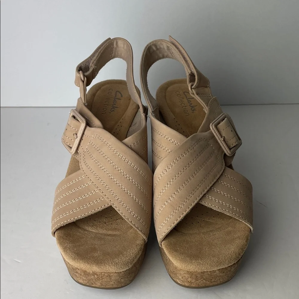 Clarks Nerisa West Tan Cross-Strap Slingback Sandals - Picture 2 of 7